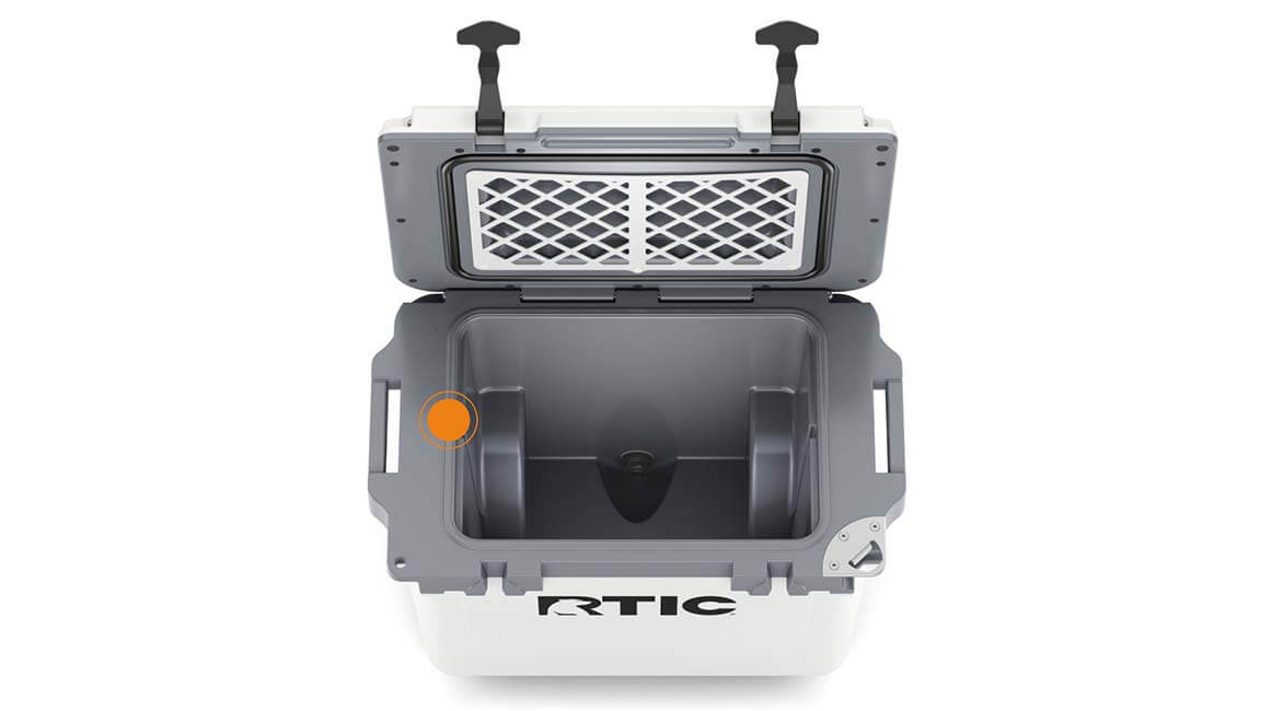 22 QT Ultra-Light Wheeled Cooler