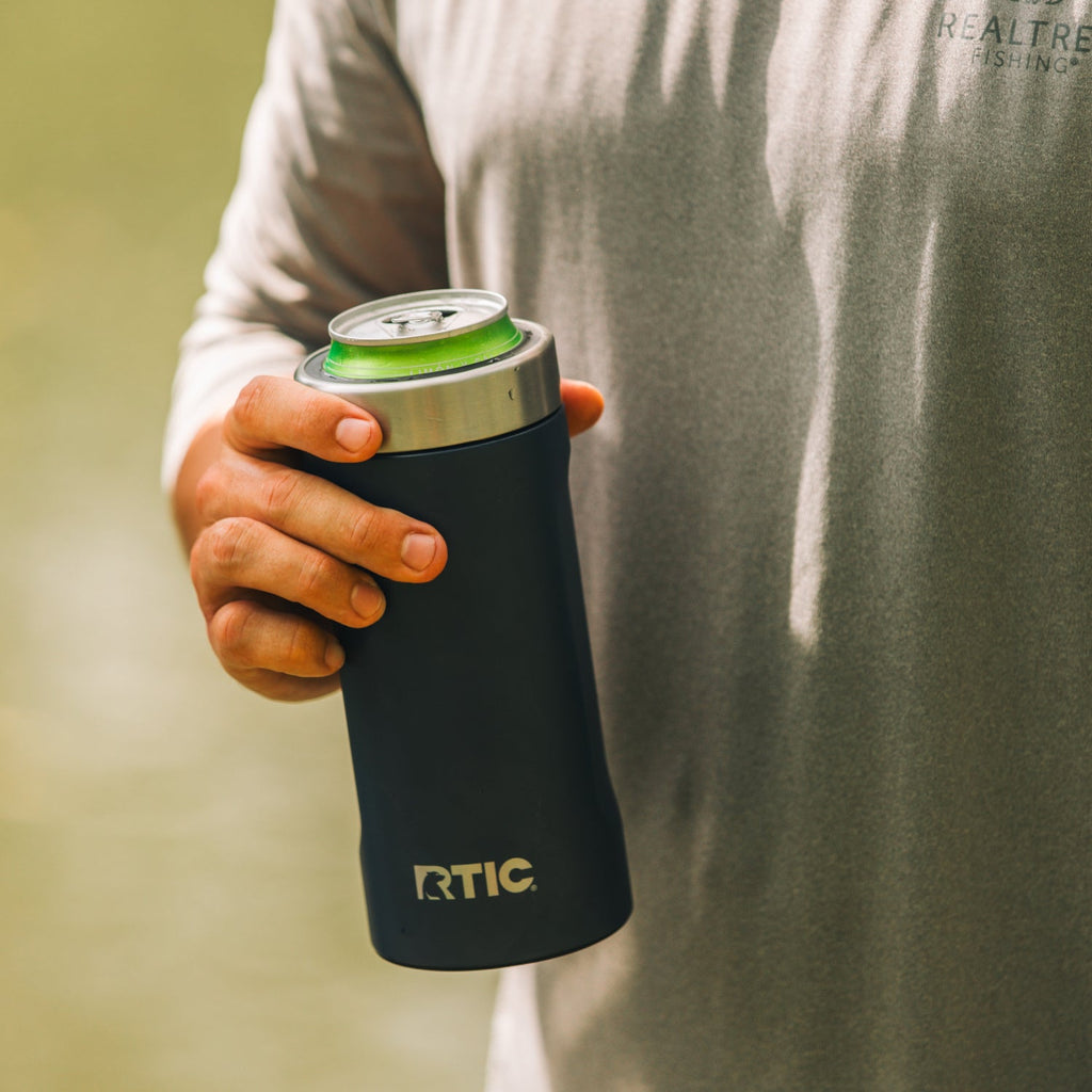 24oz Essential Can Cooler